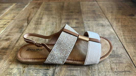 Nu pied - L'Armoire d'Ambre