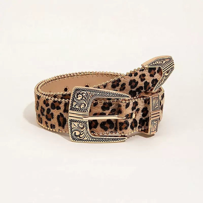 Ceinture Léopard Tendance & Audacieuse – L’Accessoire Chic qui Sublime Toutes vos Tenues ✨