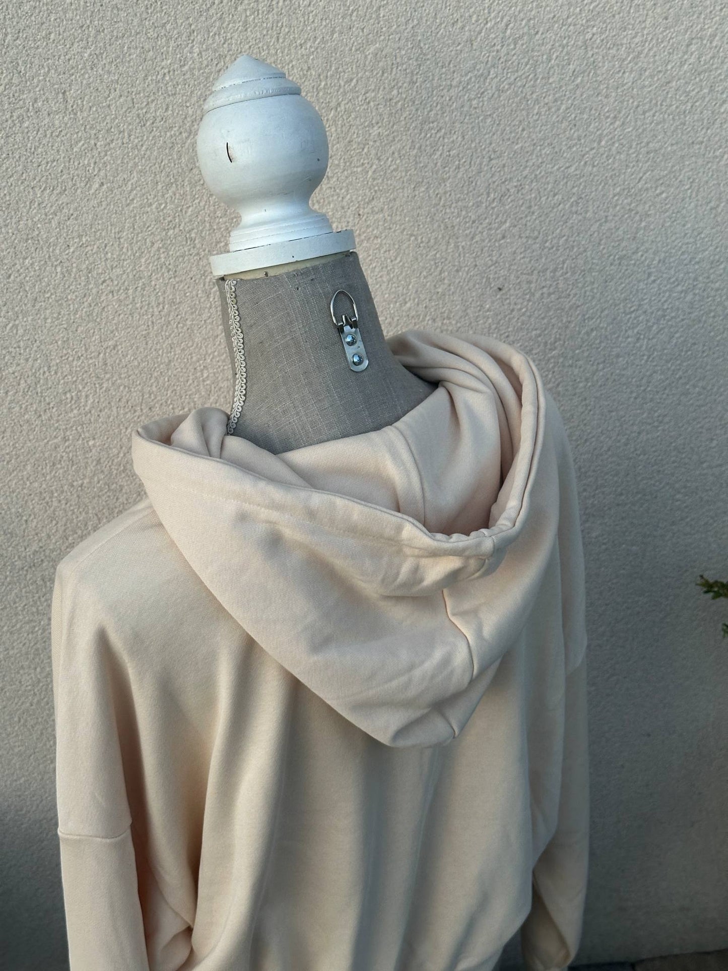 sweat à capuche signature - L'Armoire d'Ambre